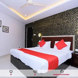 Capital O 61059 Green Life Kochi