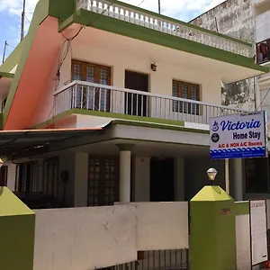 Victoria Kochi